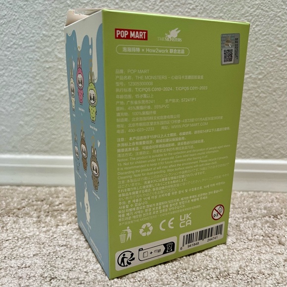 Brand New Authentic Labubu - Picture 4 of 10